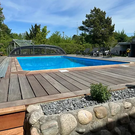 Villaer Hyggeligt Med Pool Og Sauna *