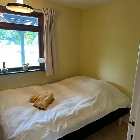 Villa Hyggeligt Med Pool Og Sauna Vejby